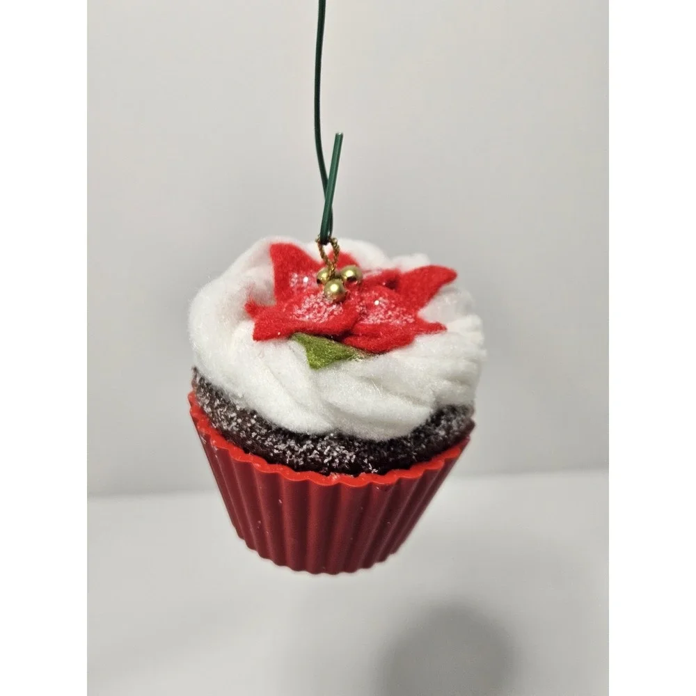 Lot of 2 Hallmark Christmas Cupcakes Ornaments Oh So Sweet Simply Irresistible